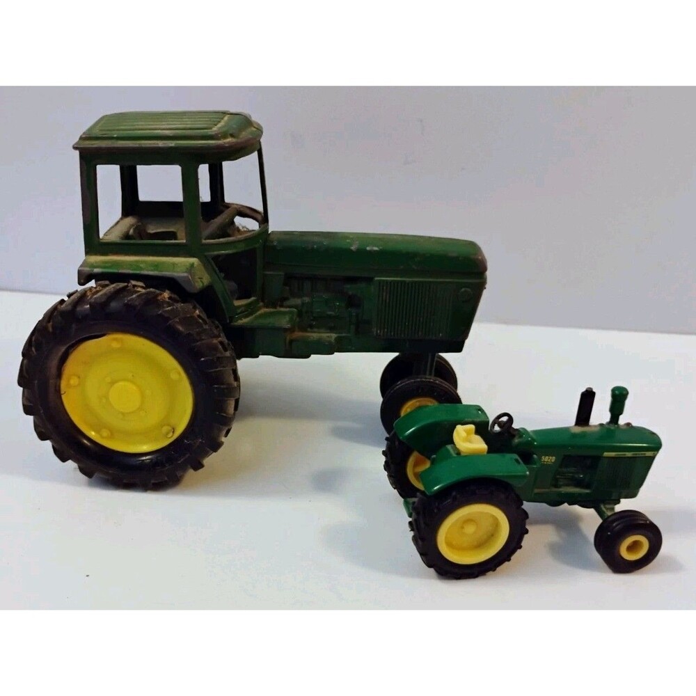 Vintage ERTL John Deere Toy Tractor Lot 1/32 Sound-Gard Cab & 1/64 15780 Diecast